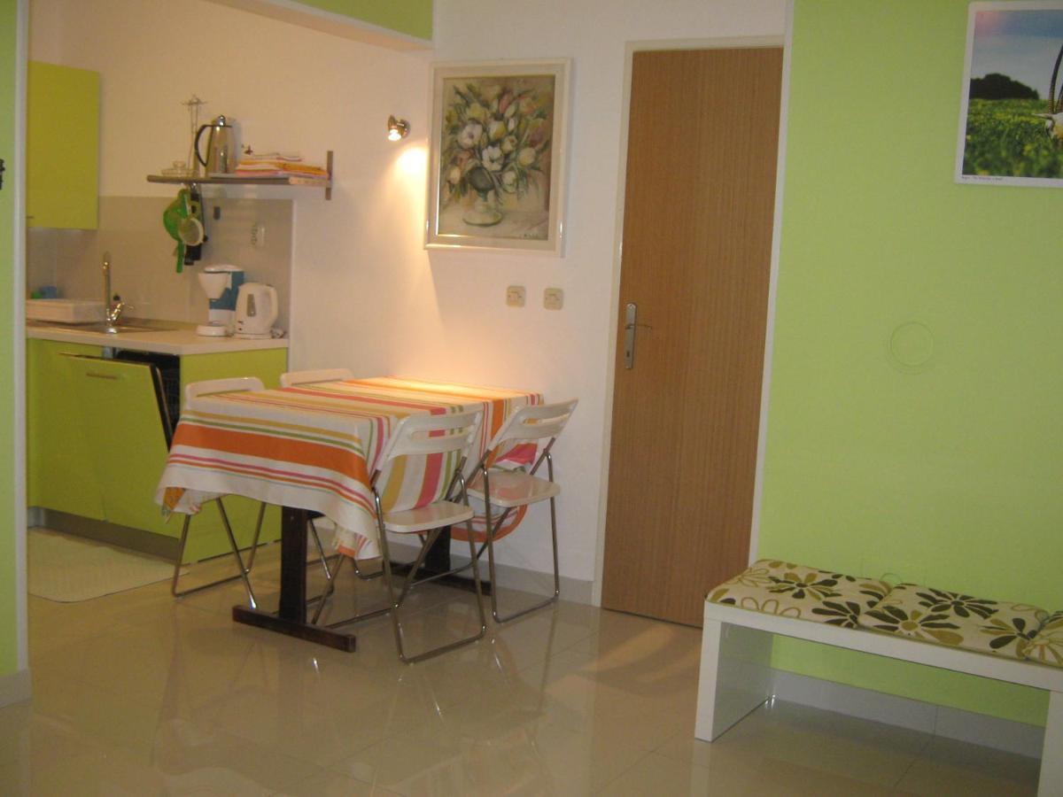 Guest House Bizjak Vinkuran Eksteriør bilde
